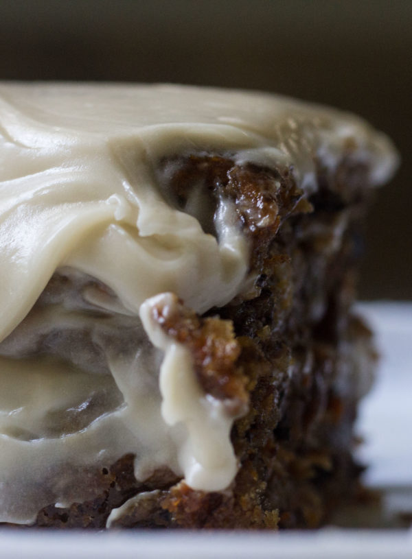 The BEST Healthy Carrot Cake (Recipe)