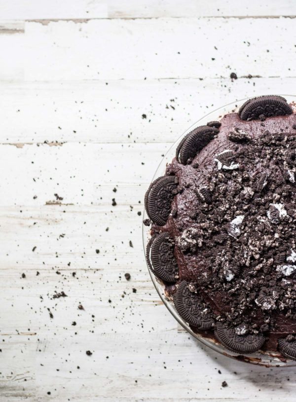 Easy, Gluten-Free, No-Bake Oreo Pie (Recipe)